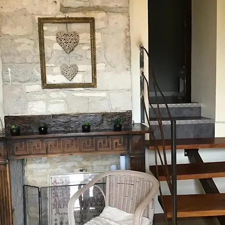 La Tour Des Quatre Chemins * 格拉马