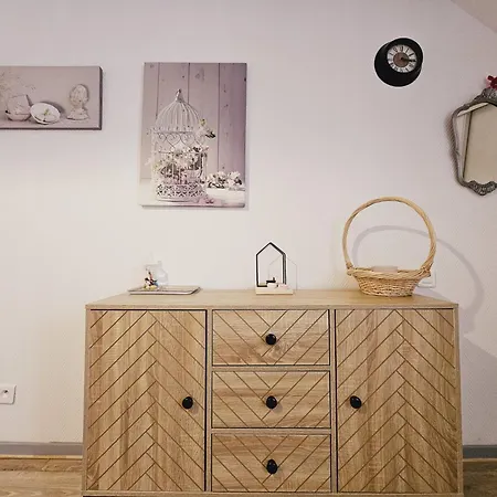 La Tour Des Quatre Chemins