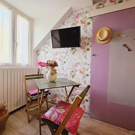 La Tour Des Quatre Chemins *