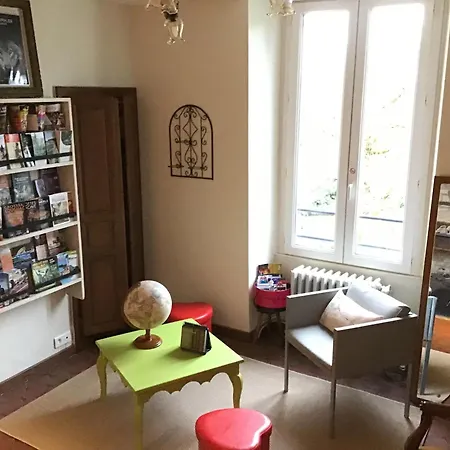 La Tour Des Quatre Chemins Gramat