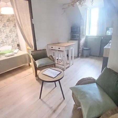 Apartment La Tour Des Quatre Chemins