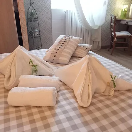 La Tour Des Quatre Chemins Apartment