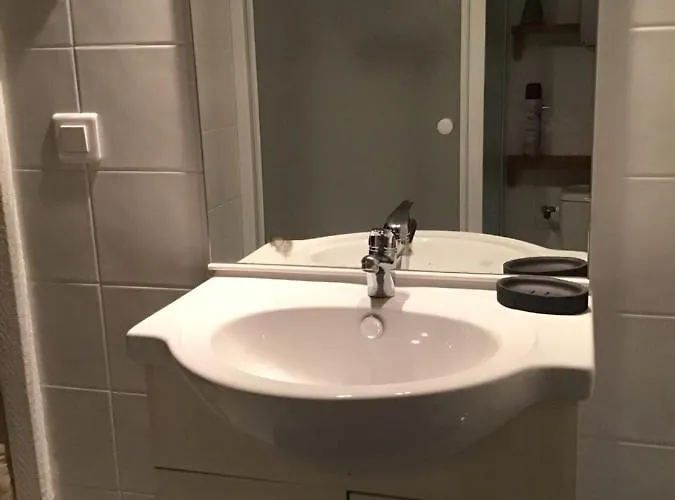 La Tour Des Quatre Chemins شقة غرامات