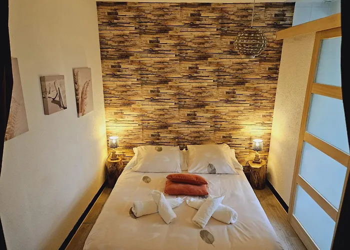 La Tour Des Quatre Chemins شقة