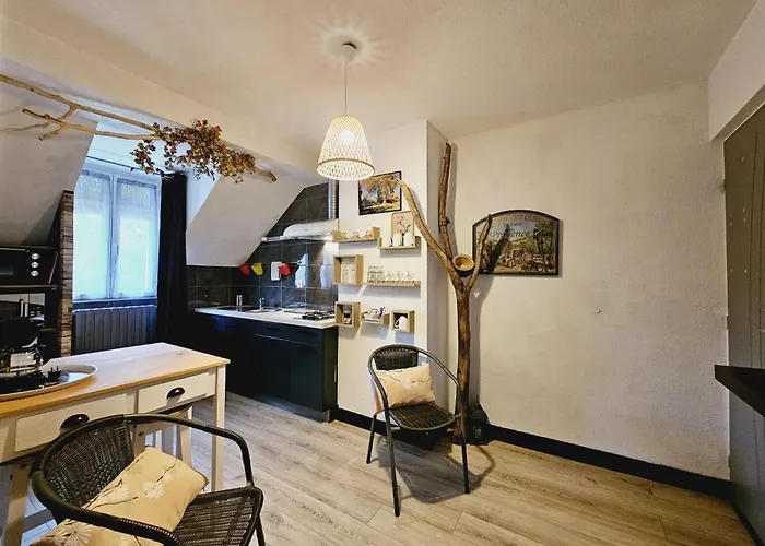 La Tour Des Quatre Chemins *