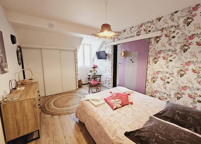 La Tour Des Quatre Chemins شقة *