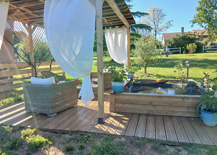 La Tour Des Quatre Chemins شقة *